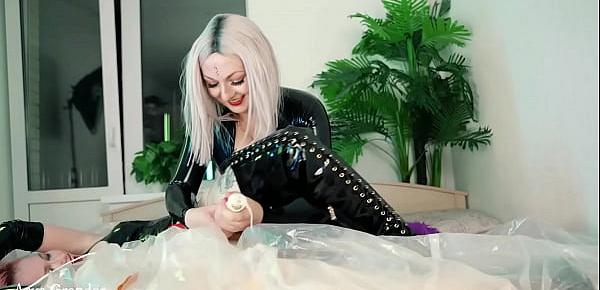 latex lesbian pussy play and petting at home in rubber